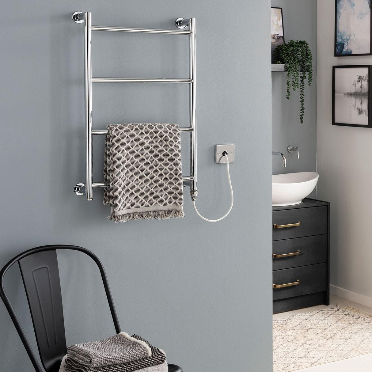 Vogue Ladder Rail 1550 x 650 / Electric Only Vogue Vivid Straight Heated Towel Rail in Chrome