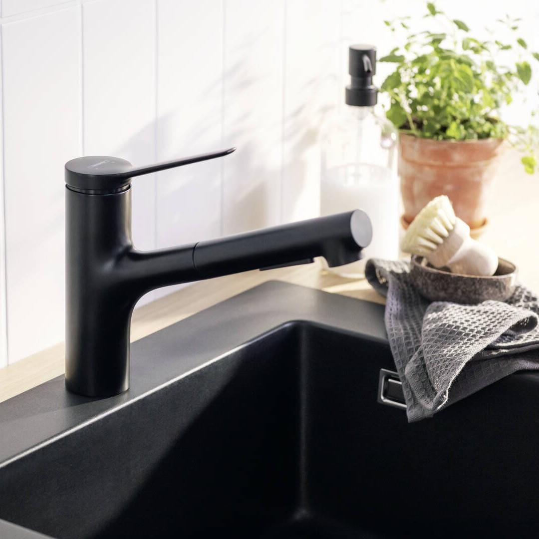 Hansgrohe Kitchen Tap Matt Black Hansgrohe Zesis M33 Single Lever Kitchen Mixer Tap 150 with Pull-Out Spray