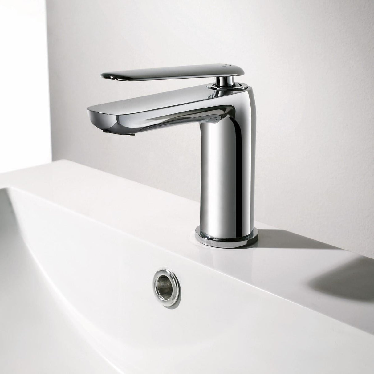 Flova Mono Basin Tap Flova Allore Mono Basin Mixer Tap with Clicker Waste in Diamond Chrome