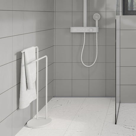 Smedbo Towel Rails and Rings White Smedbo Beslagsboden Curve Freestanding Double Towel Rail