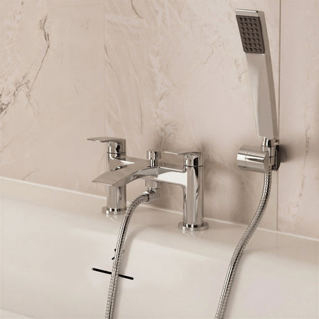 Crosswater Bath Mixer Crosswater Flow Bath Shower Mixer with Kit in Chrome