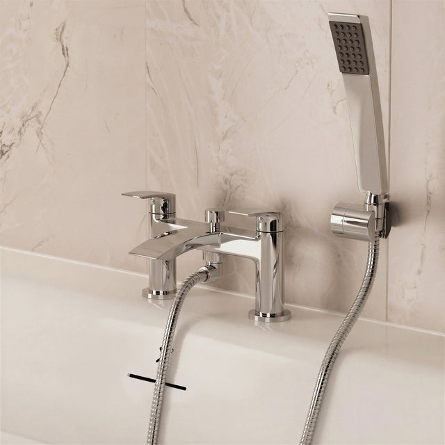 Crosswater Bath Mixer Crosswater Flow Bath Shower Mixer with Kit in Chrome